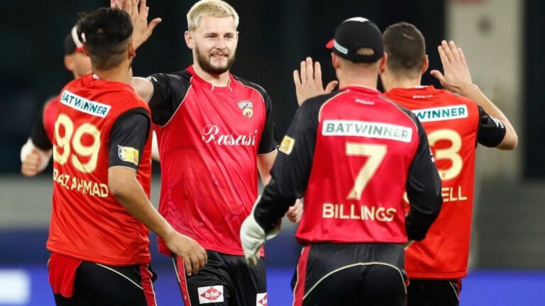 Episode 21 – Match preview with Tom Moody and Gus Atkinson