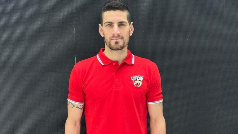 ”I am never going to stop my dream of playing for England,” says Desert Vipers all-rounder Benny Howell