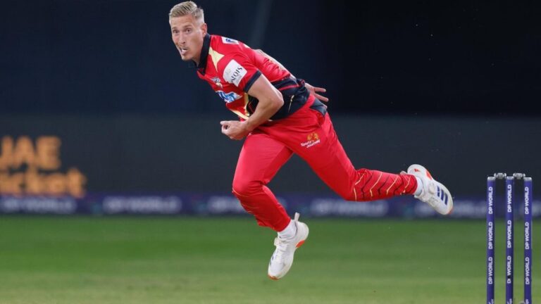 Luke Wood on coming back, boundary catches, Dubai Capitals and the play-offs to come!