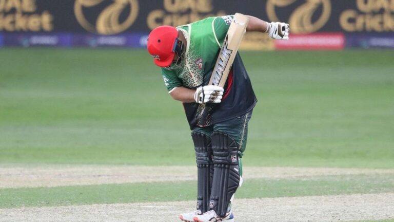 Azam Khan hits fastest ILT20 fifty, steers Desert Vipers to crucial win in Sustainability Match
