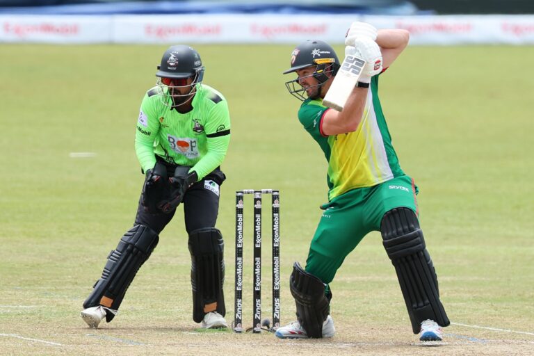 Vipers beaten by Qalandars in Global Super League opener